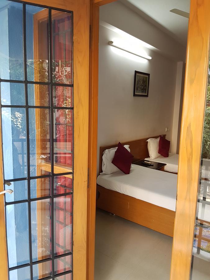 Orchid Serenity Bed and Breakfast Madrás Exterior foto